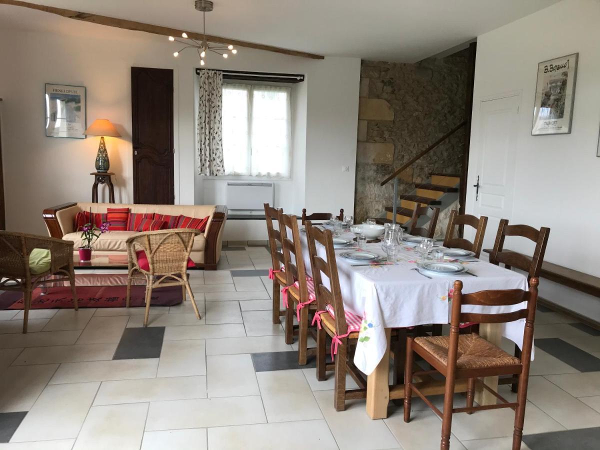 La Grange Du Logis Du Plessis