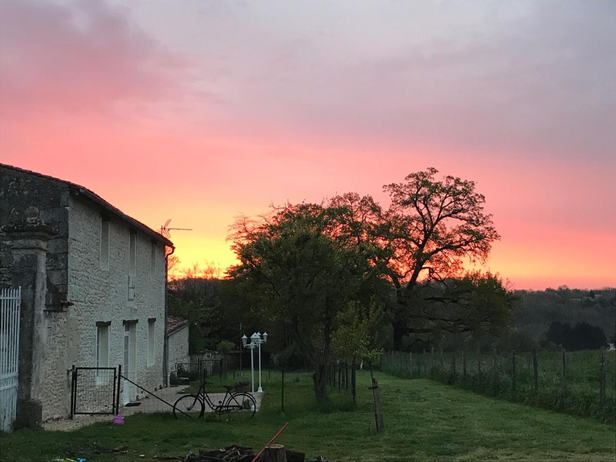 La Grange Du Logis Du Plessis Holiday home *